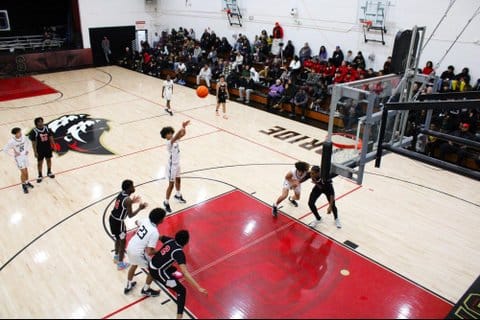 basketball player shooting a free throw