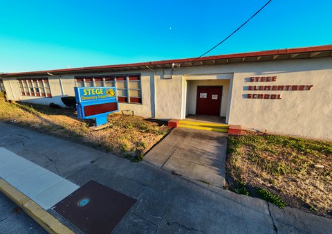 exterior of stege elementary school