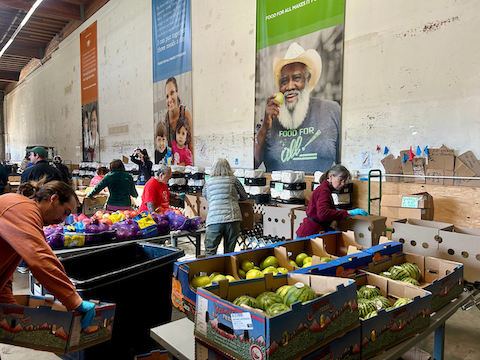 Where to Find Free Food in Contra Costa County Amid Looming SNAP Delays BCN-20251031-SFMARINFOODBANK-01